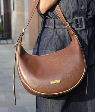 Sac Crescent – Élégant sac à bandoulière incurvé pour les mamans d'animaux stylées | Bobotails